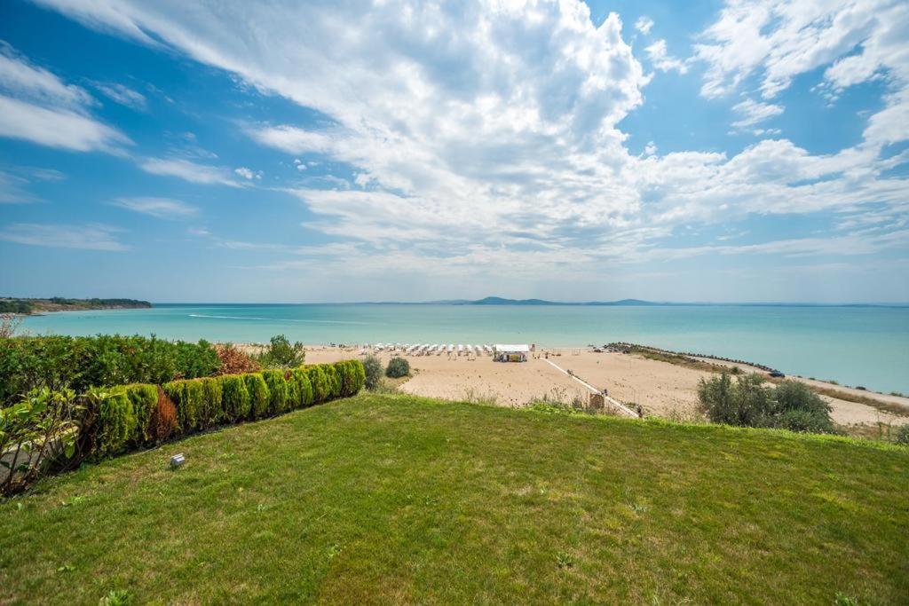 Vili Apartment Burgas Exterior photo